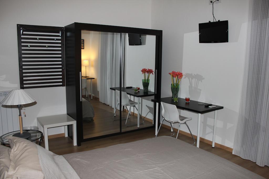 Giro B&B Catania Habitación foto