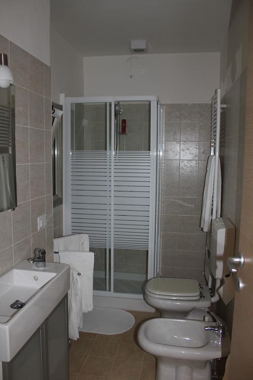 Giro B&B Catania Habitación foto