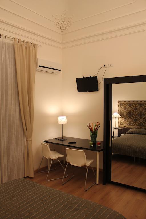 Giro B&B Catania Habitación foto